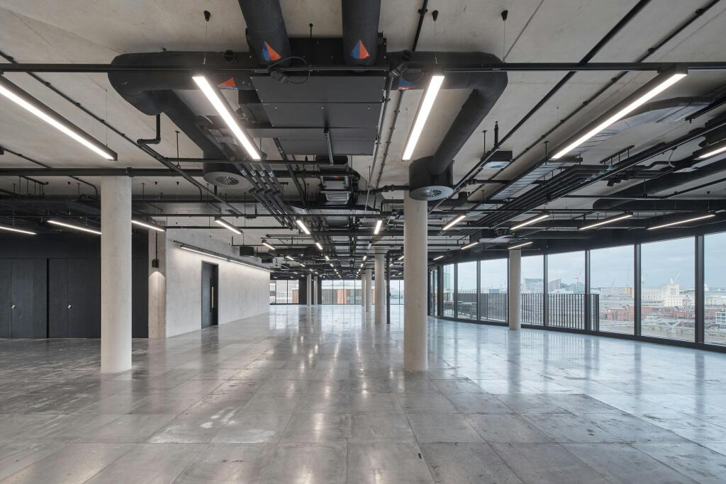Floor 10001.jpg