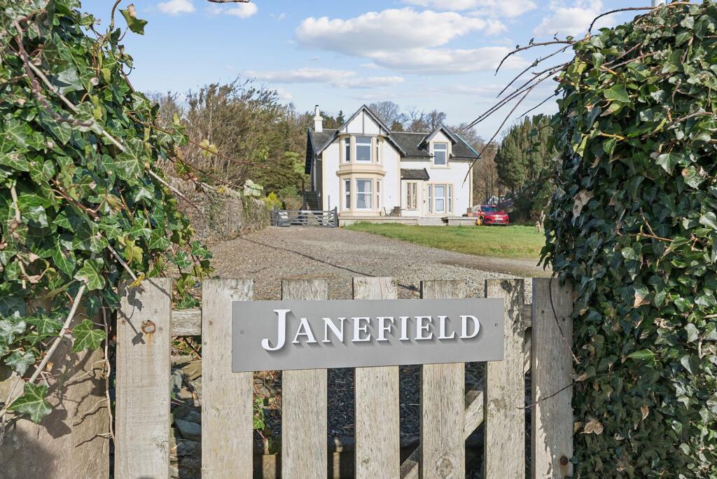 Main image of property: Janefield, Shore Road, Kilcreggan, G84 0HJ