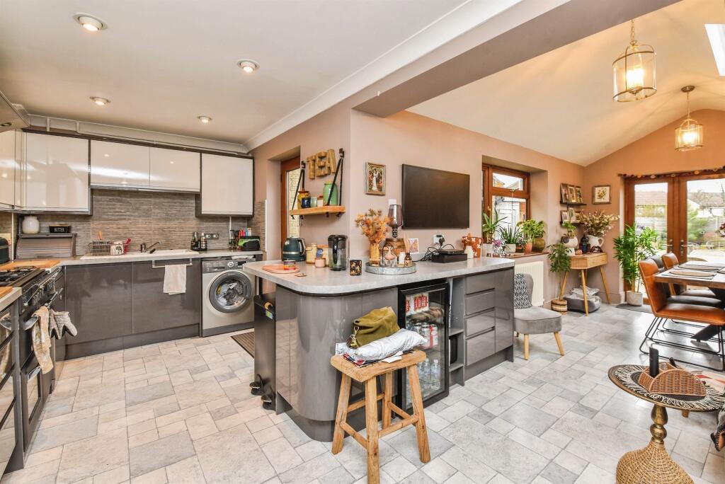 Additional image 2 of Masons Way, Frome