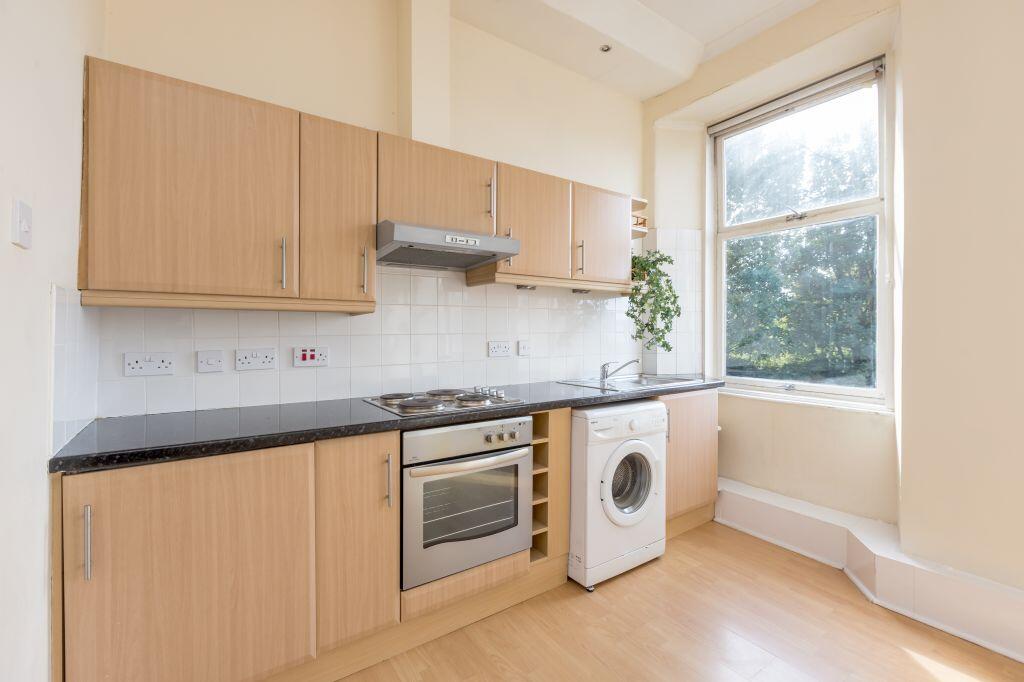 Apartment in Edinburgh, Westbank, Portobello - View 4