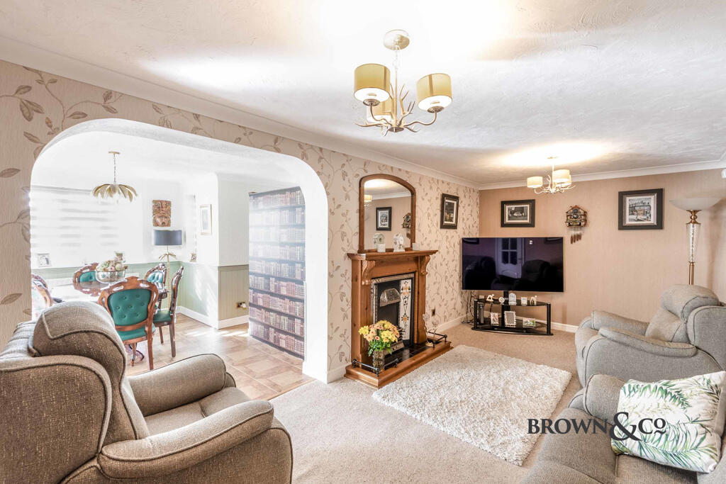 House in Doncaster - View 4