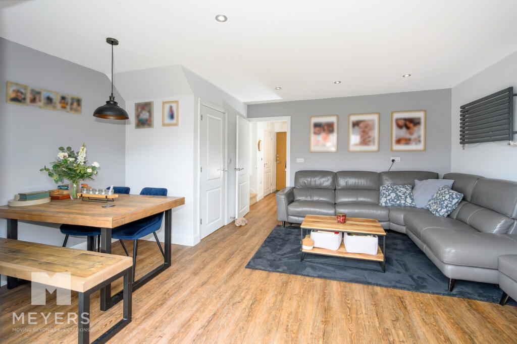 Normandy Way | Ringwood | BH24 photo 3