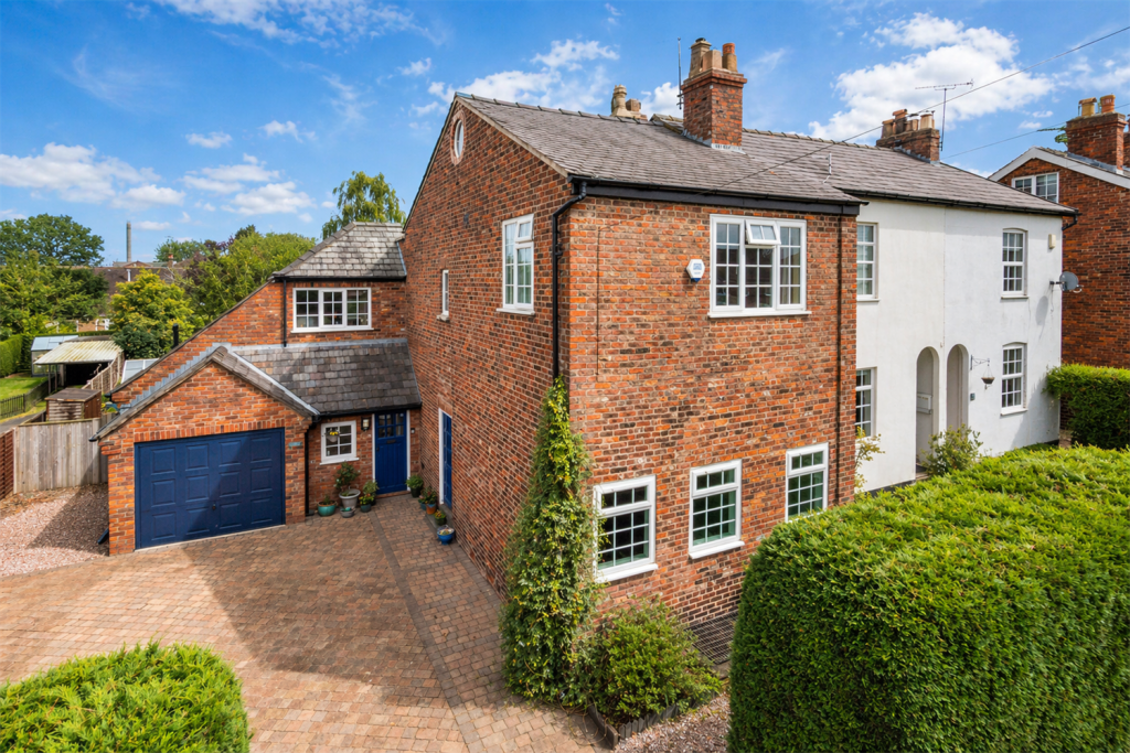 Town Lane, Mobberley photo 2