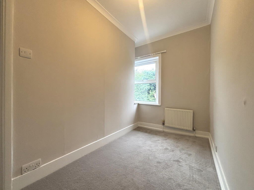 House in Tonbridge - More