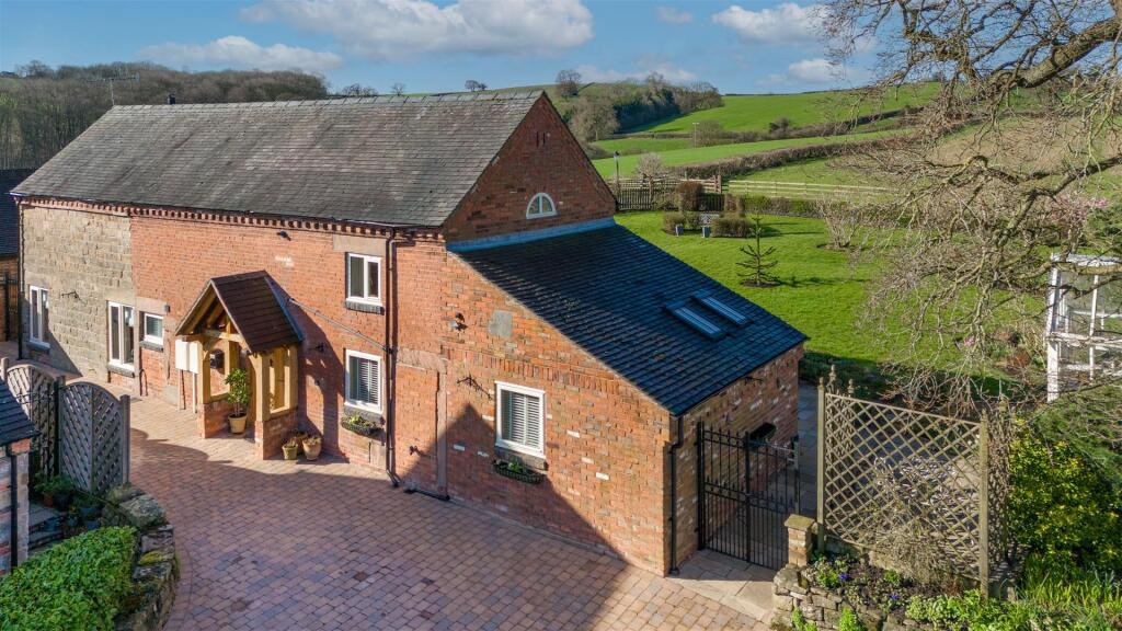 3-bed detached on The Barn, Blackbrook, Belper, Derbyshire, £649,950