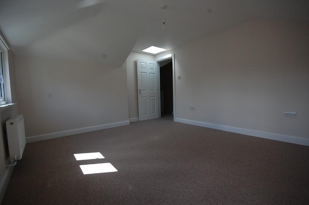 House in Braintree, Little Maplestead - More