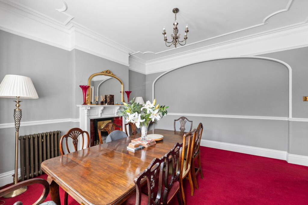 House in Croydon - View 5