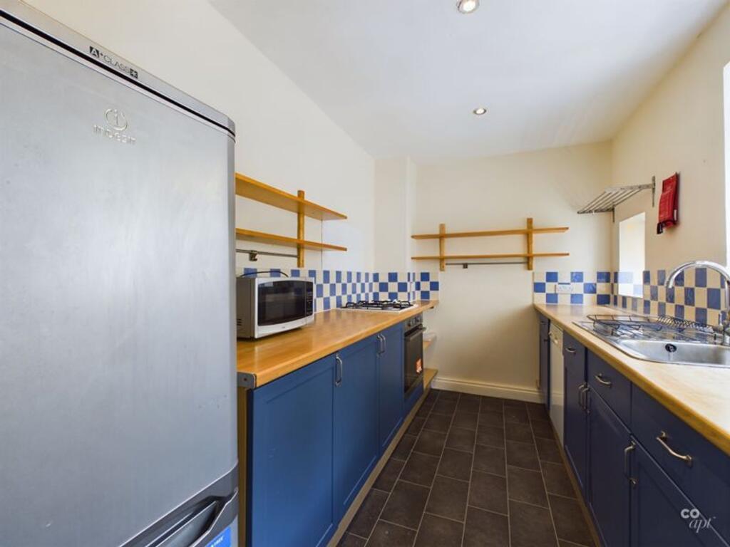 1 bedroom semi-detached house for rent