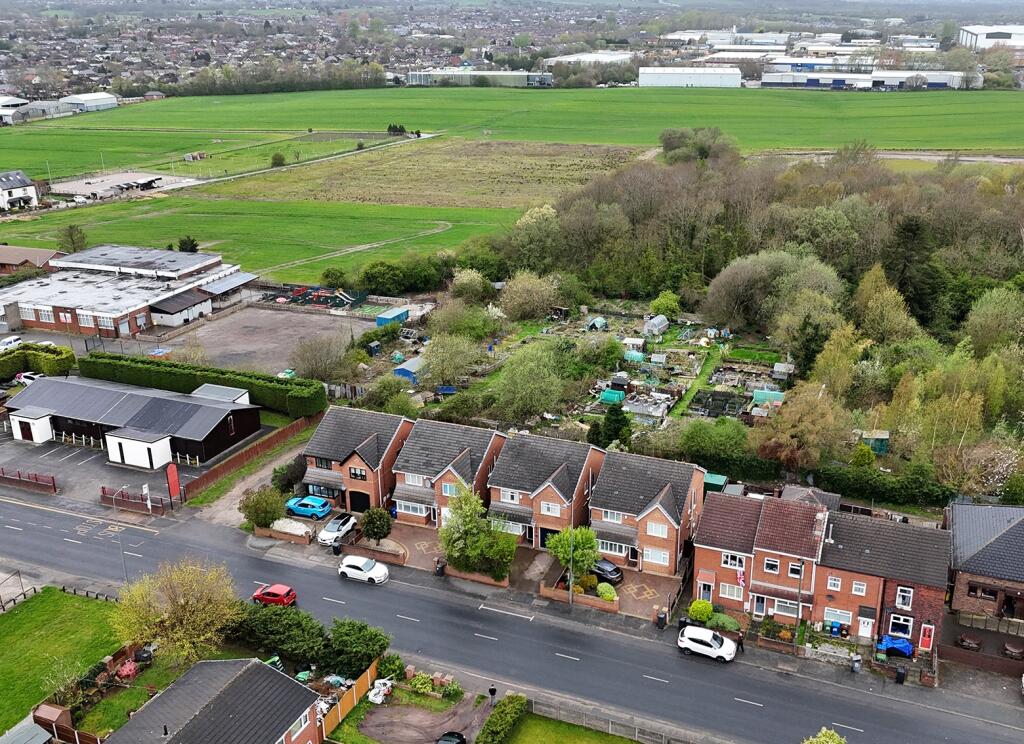 Bolton Road, Ashton-in-Makerfield, Wigan, WN4 8TH photo 3