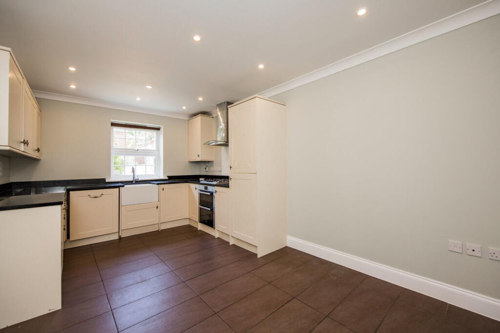 Aldene, Crowborough photo 4