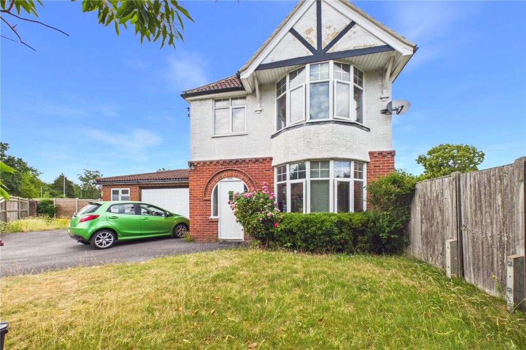 Main image of property: The Meadway, Tilehurst, Reading, Berkshire, RG30