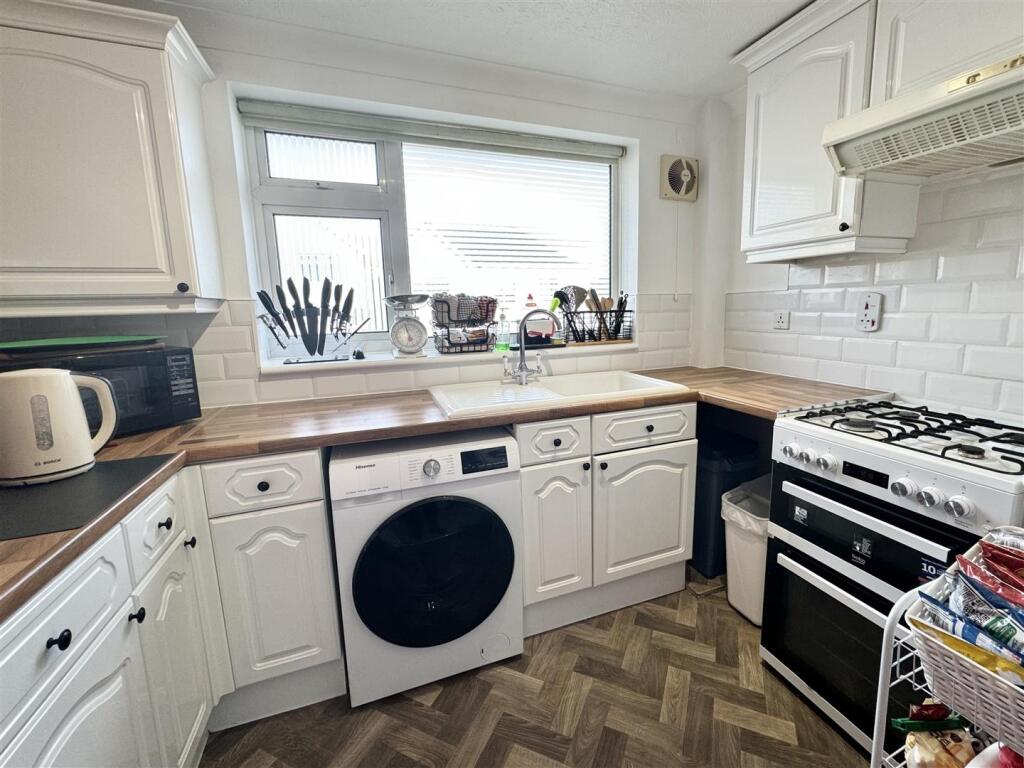 Additional image 4 of Phyldon Road, Parkstone