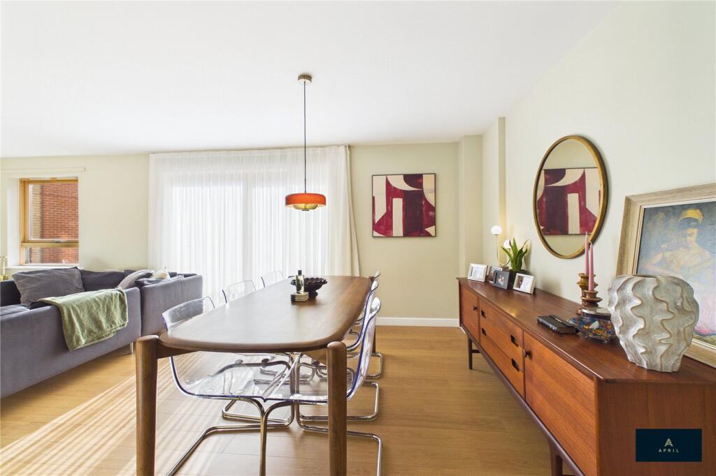 Main image of property: Cam Road, London, E15