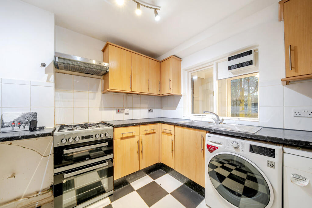 Apartment in London - View 2