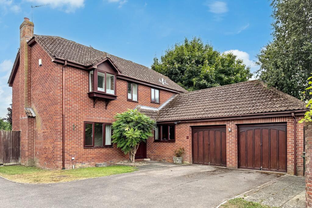 4-bed detached on Lower Orchard, Tibberton, Gloucester, Gloucestershire, £549,995