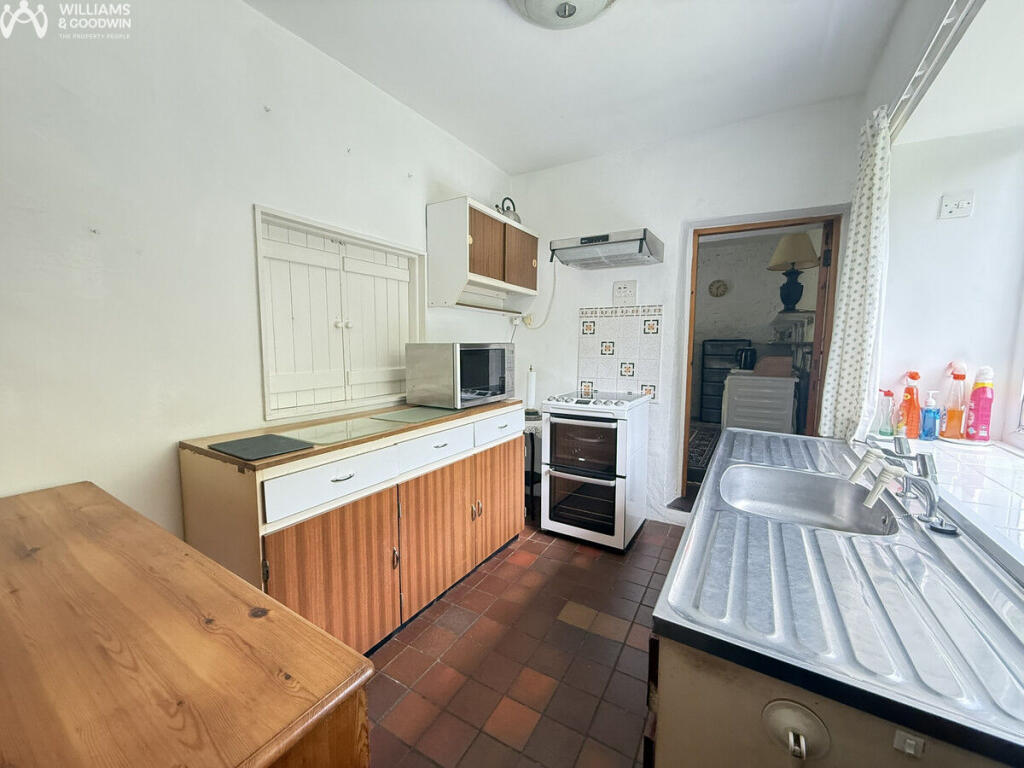 off the B4419, Dwyran, Anglesey, LL61 - More