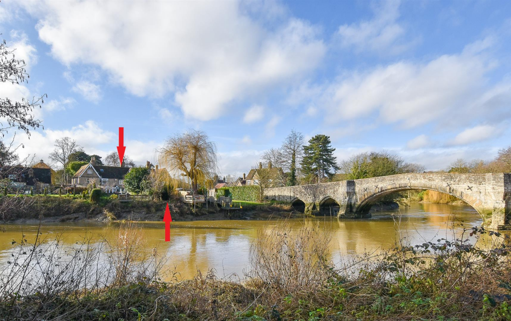 Main image of property: Station Road, Aylesford