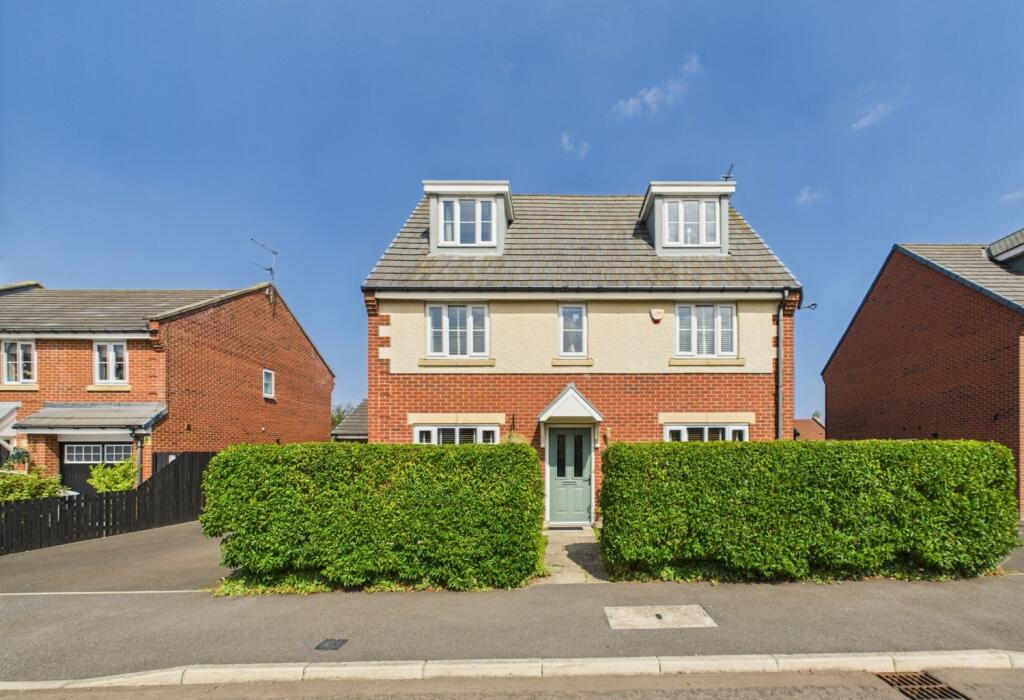 5-bed detached on Stobswood Close, Whitley Bay, NE25, £635,000
