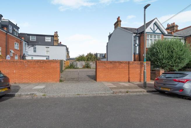 Land to the rear of 33 Moyser Road, Furzedown, London, SW16 6RL