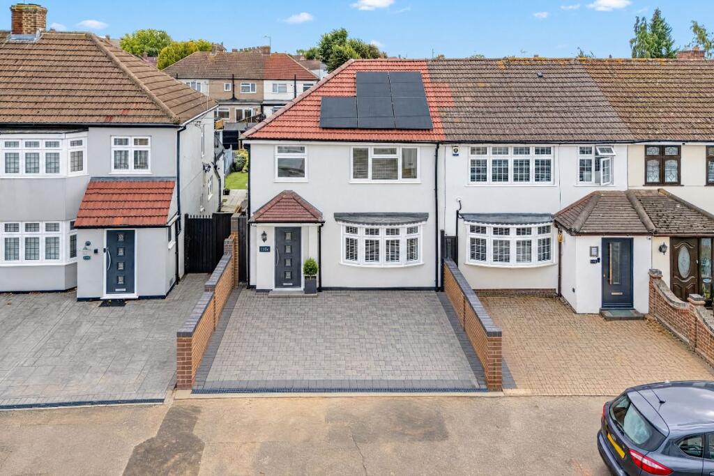 Main image of property: Eyhurst Avenue, Hornchurch