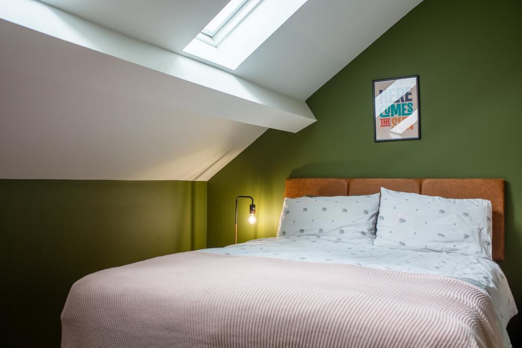Main image of property: Room 7, London Road