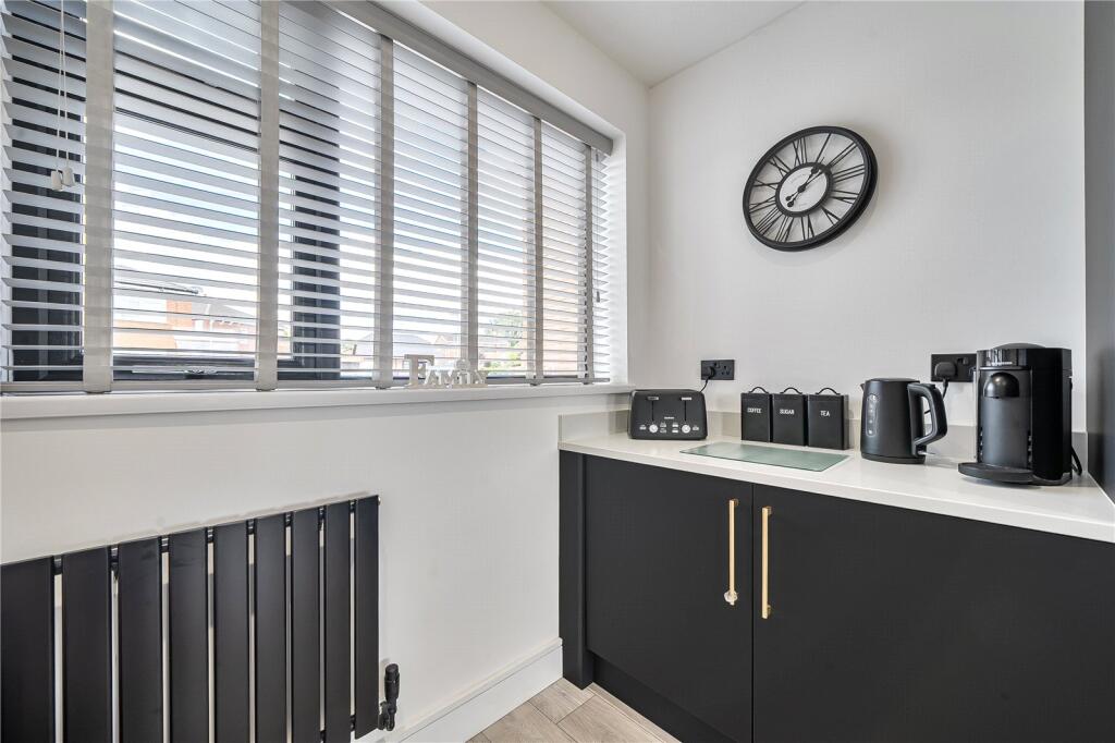 House in Oldham, Greater Manchester - More