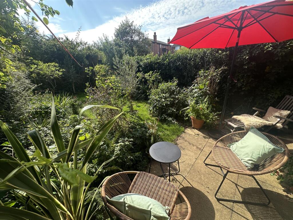 Main image of property: Kerton Row, Birkdale, Southport
