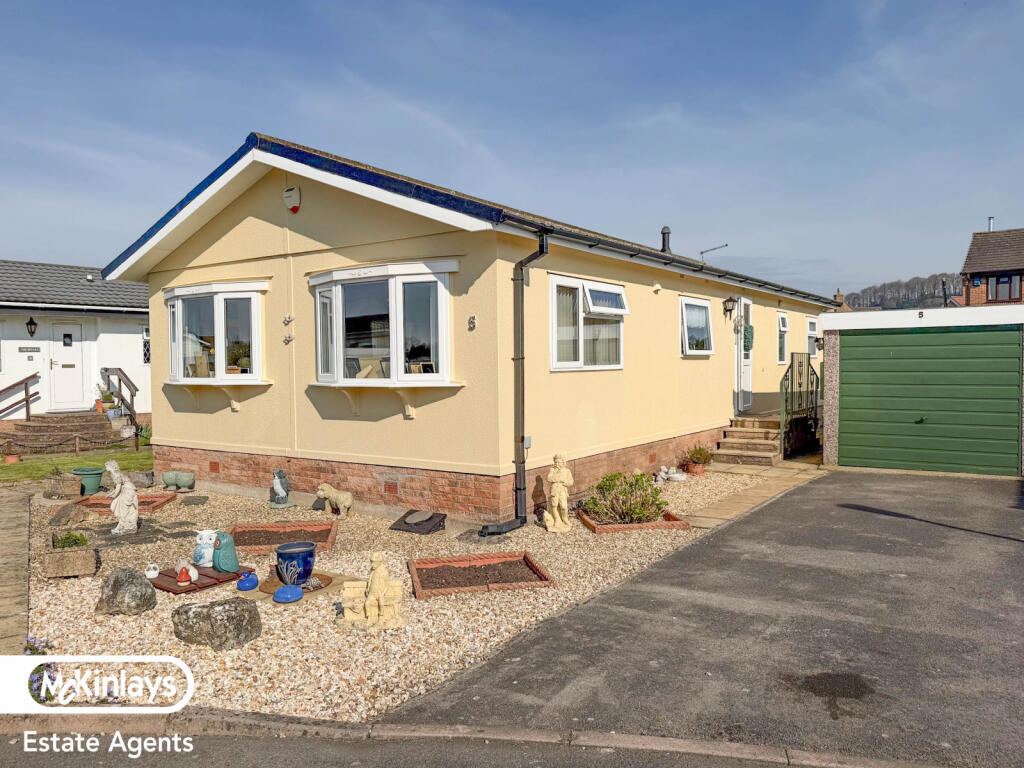 Main image of property: ILMINSTER