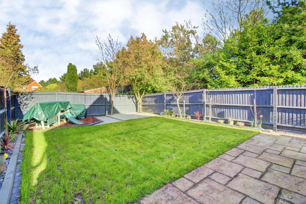 Additional image 19 of Ascot Drive, Tamworth, B77