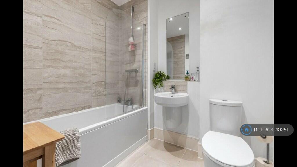 Apartment in Stevenage - View 5