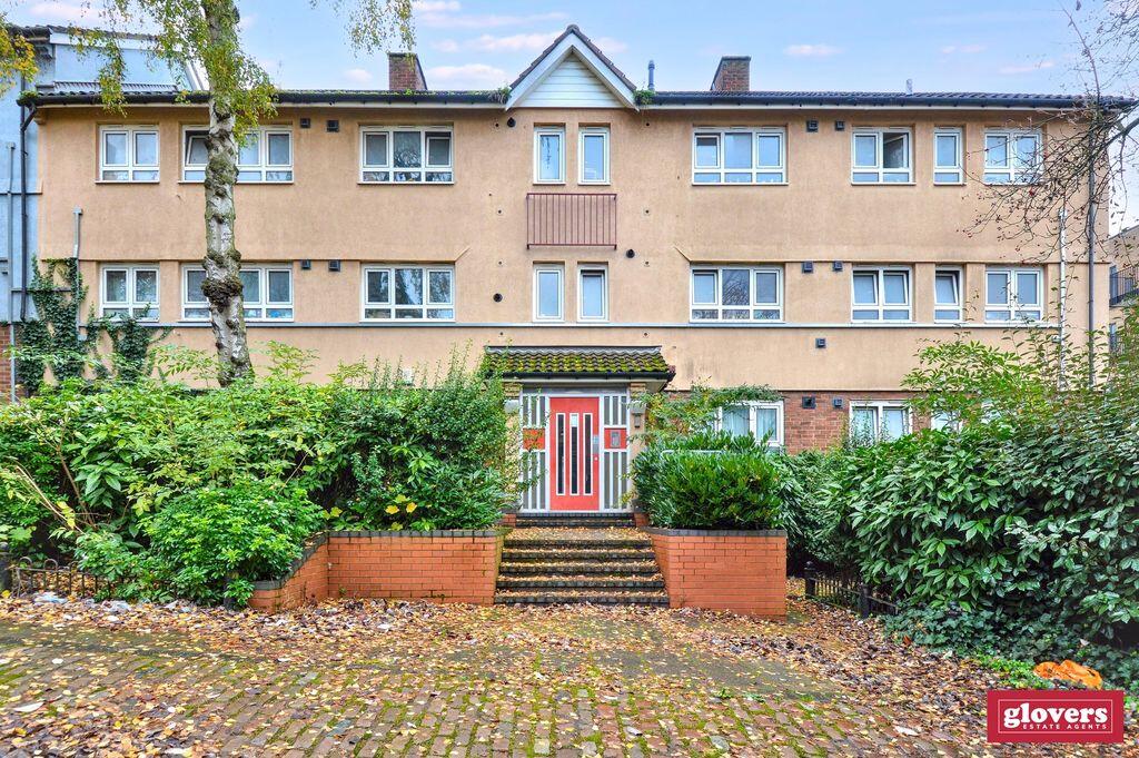 Main image of property: Grosvenor Street West, Birmingham, B16