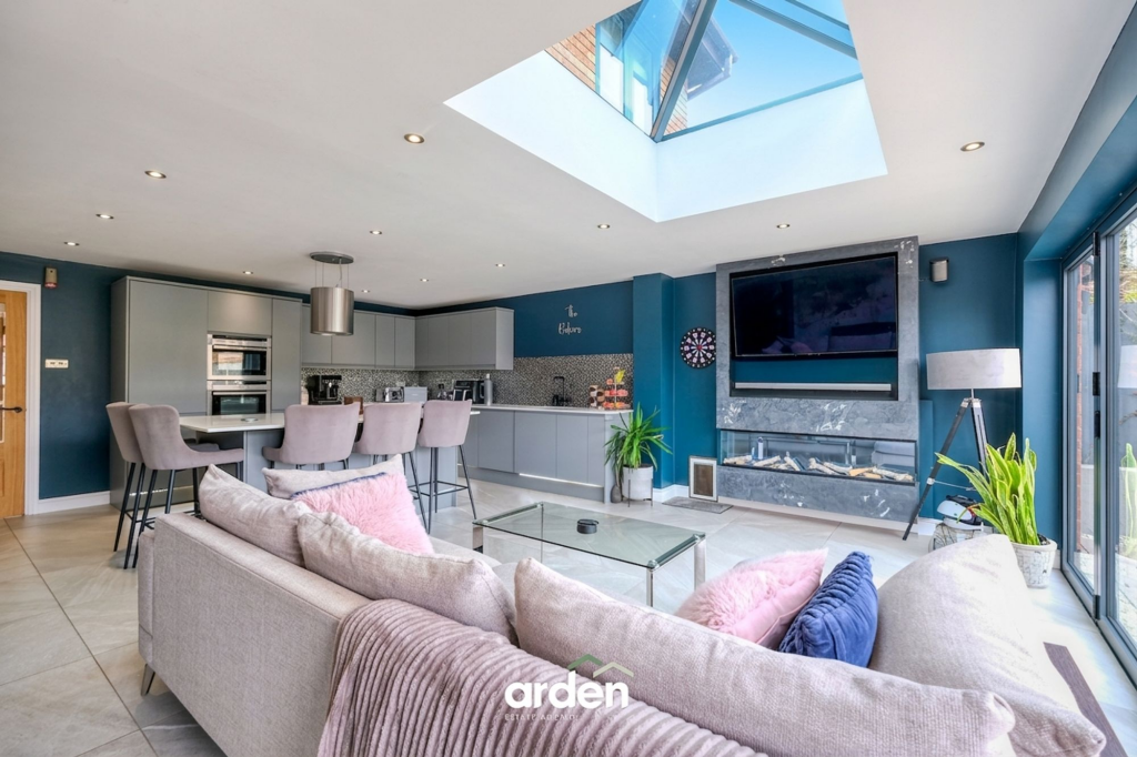 Additional image 2 of Churchstone Close, Catshill, B61
