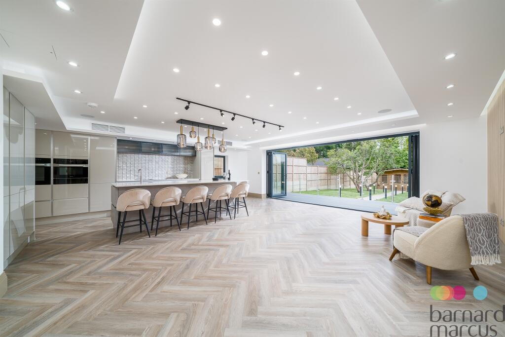 Main image of property: Cavendish Road, Barnet, London, En5