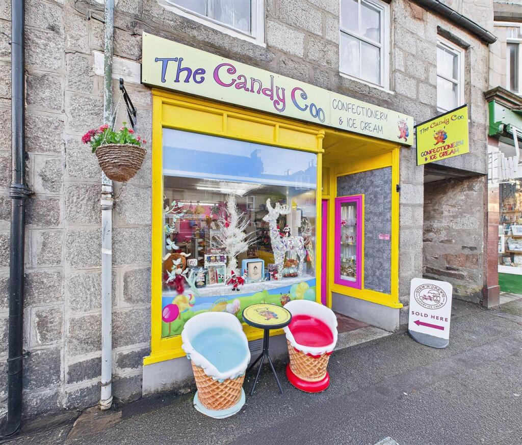 Main image of property: the Candy Coo, 32 High Street, Grantown On Spey