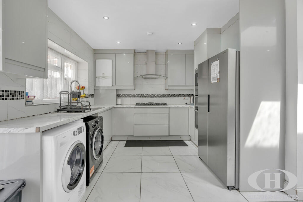Allenby Road, Southall photo 5