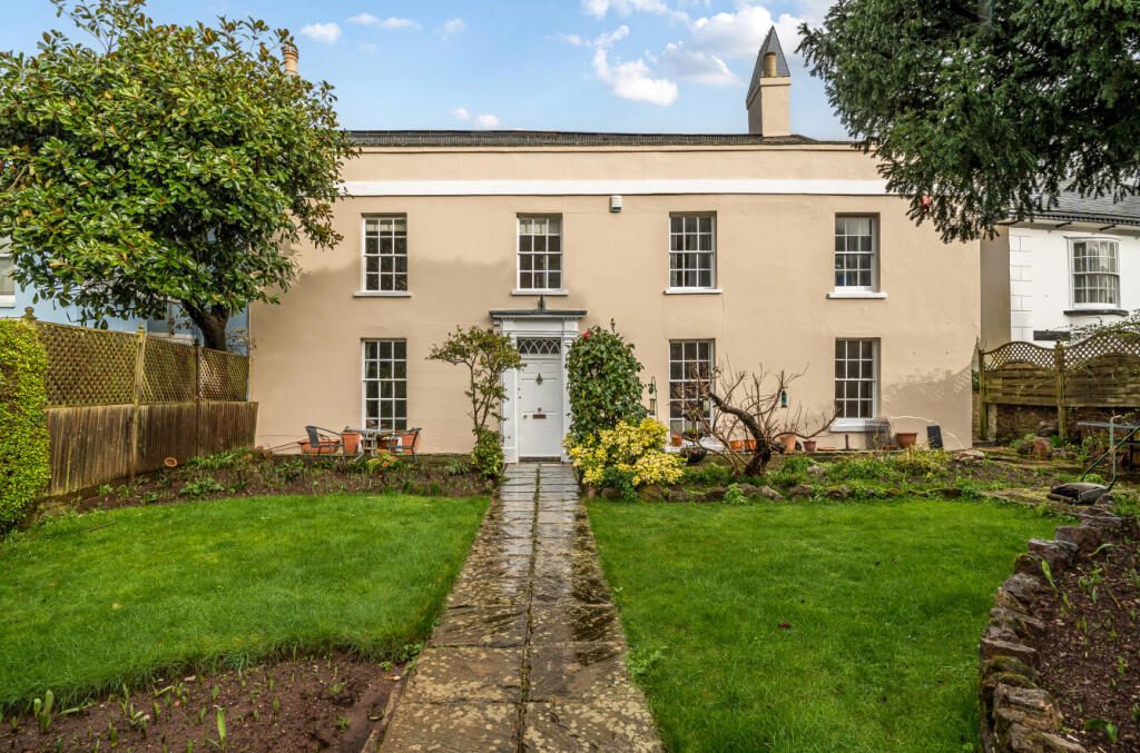 Main image of property: Fore Street, Shaldon, Devon