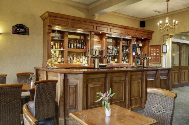 F&amp;V bar
