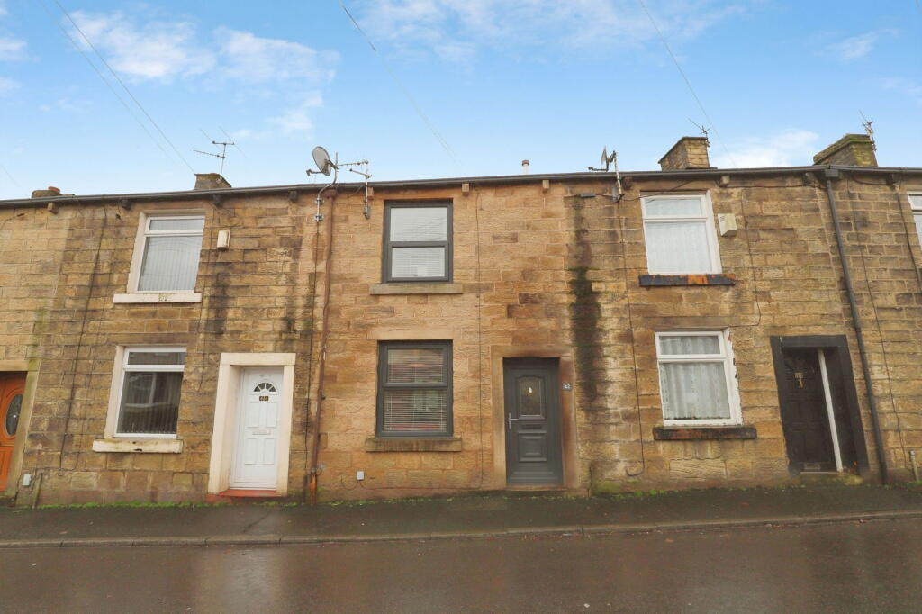 Main image of property: Nuttall Lane, Ramsbottom, Bury, BL0 9JP