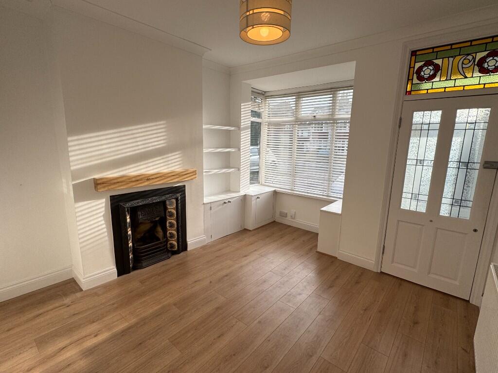 Main image of property: Mere Green Road, Sutton Coldfield, B75 5BY