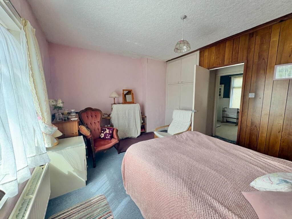 House in Darlington, Greater Willington - More