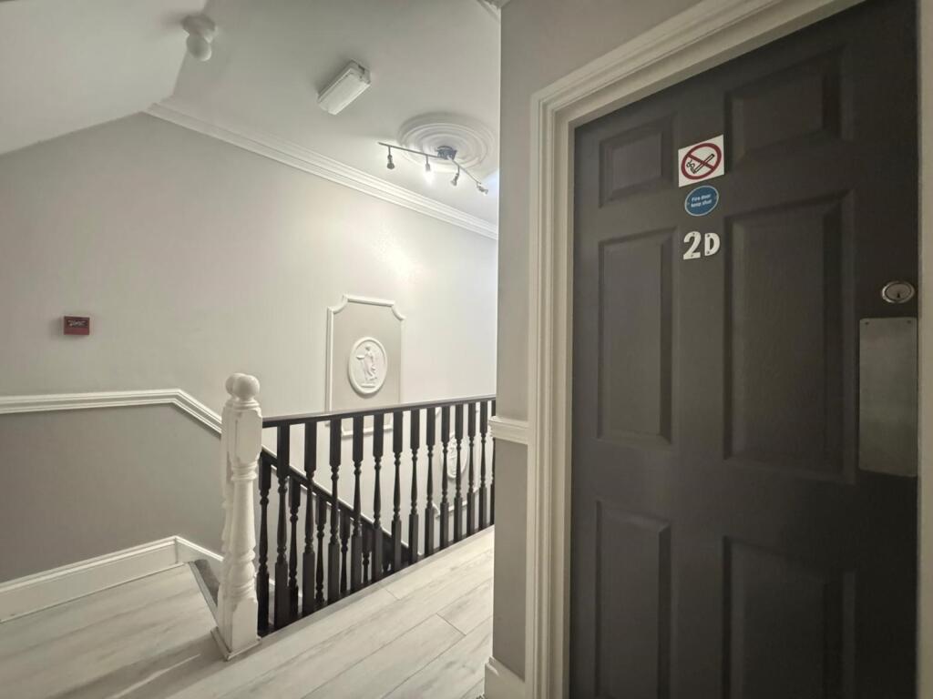 Constitution Hill Road, BH14 photo 5