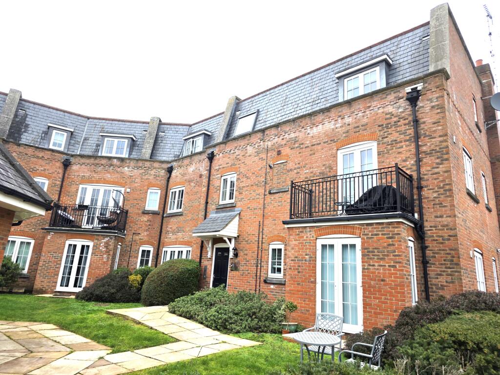 Main image of property: Great North Road, HATFIELD