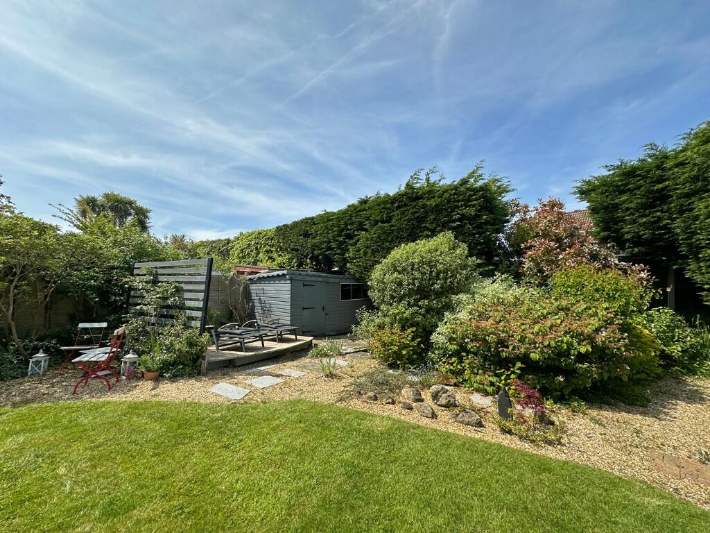 ALDWICK BAY ESTATE, Aldwick, Bognor Regis, West Sussex, PO21 photo 2