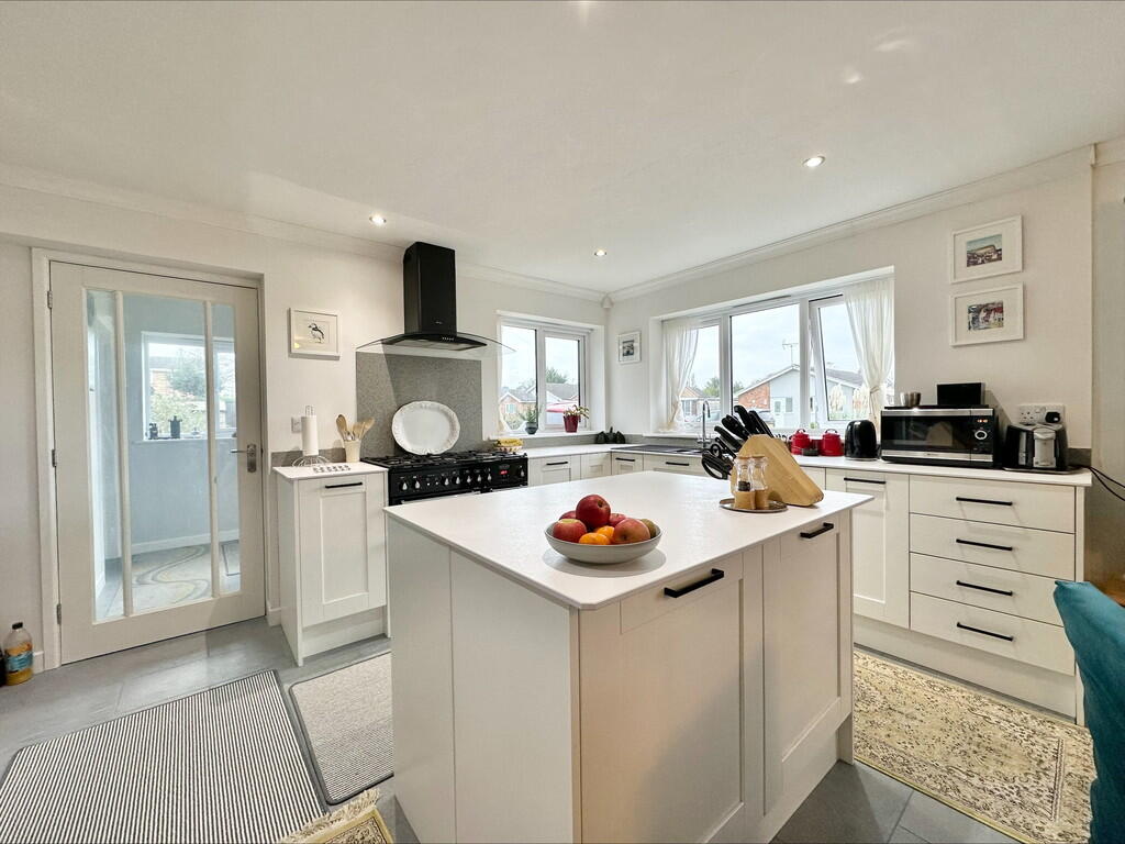 Ranworth Drive, Ormesby photo 4