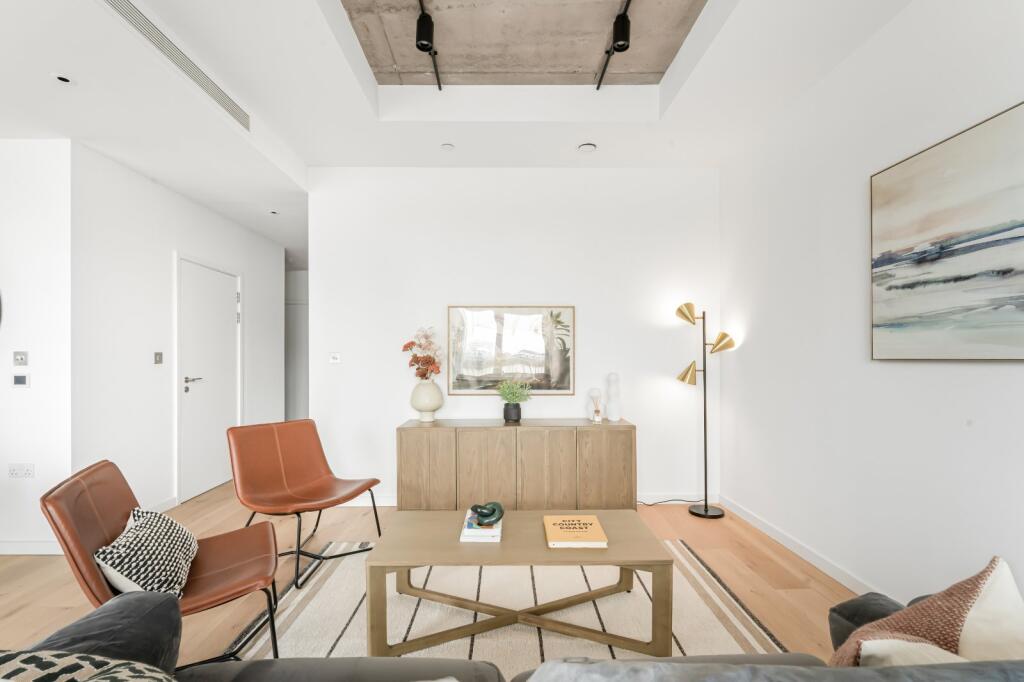 Apartment in London, Goodluck Hope, Blackwall - More