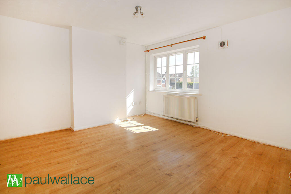 Apartment in Broxbourne, Turnford - View 4