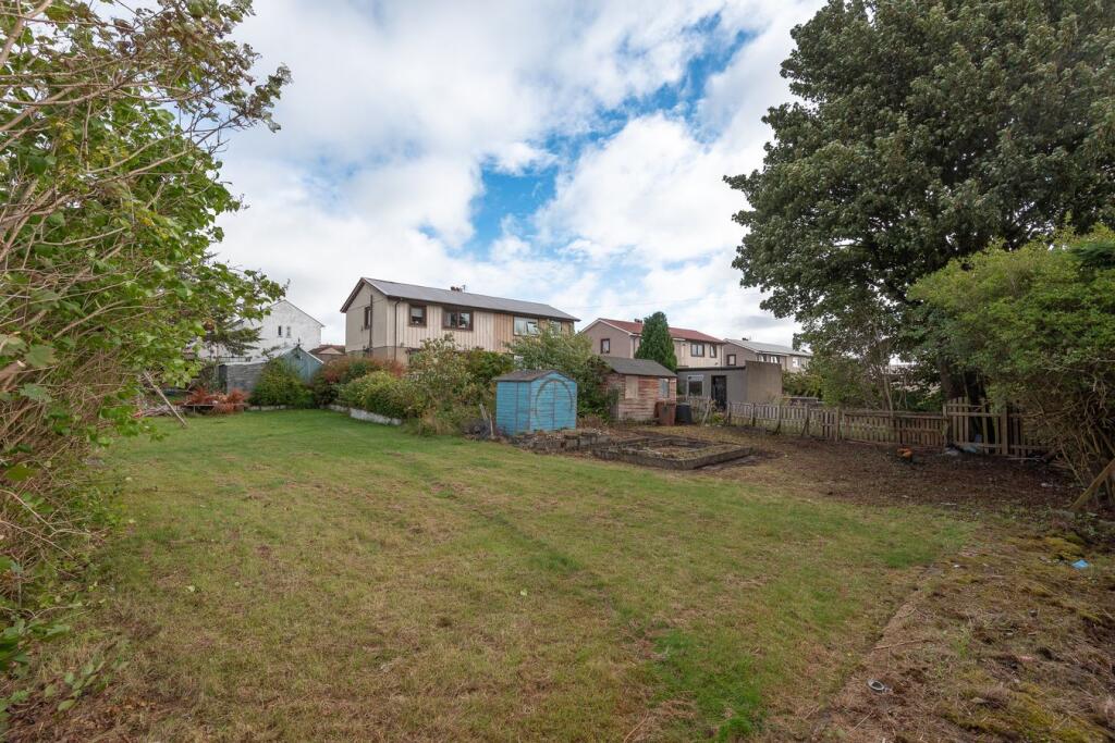 Lauderdale Avenue, Dundee, DD3 - More