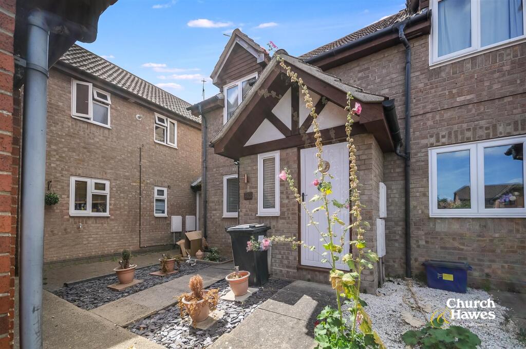 Main image of property: Leslie Park, Burnham-on-Crouch