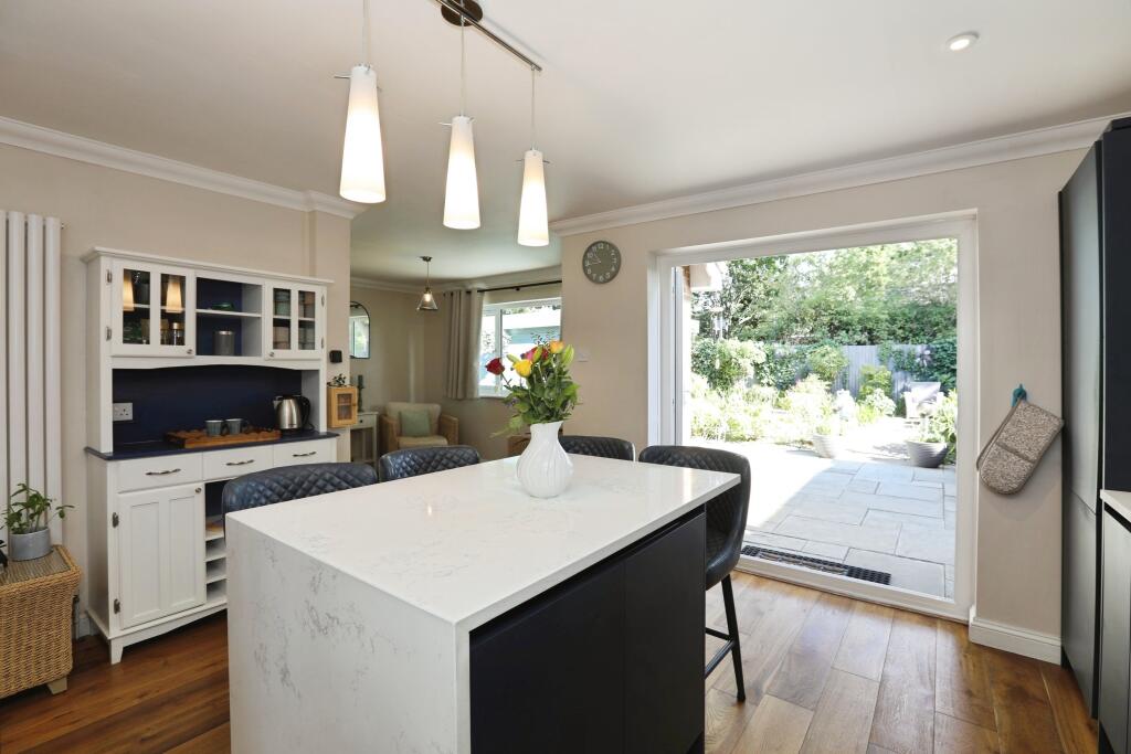 House in Redhill - View 5