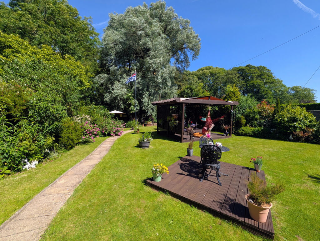 Blackwater, Isle of Wight, PO30 - View 2